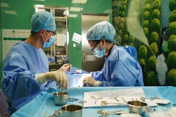 Phẫu thuật căng da mặt: Công nghệ đẩy lùi lão hóa hiệu quả