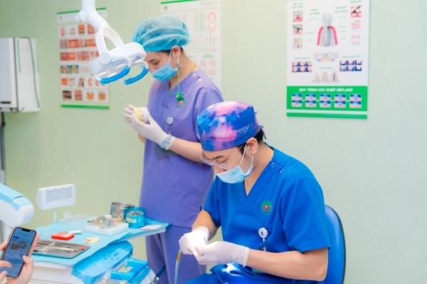 Răng sứ Cercon: Giải pháp phục hình toàn sứ thẩm mỹ cao